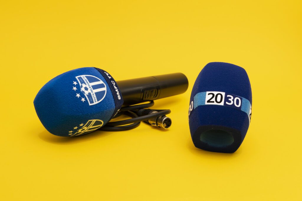 S1100